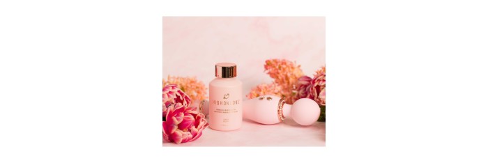 Coffret objets de luxe - Huile de massage et vibromasseur
